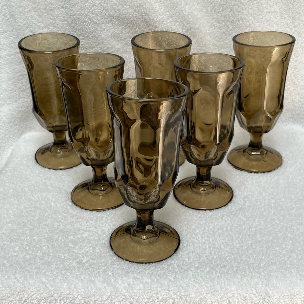 Royal Heritage Smoke Brown Set 6 Medieval Vintage Barware / Juice/ Parfait EUC